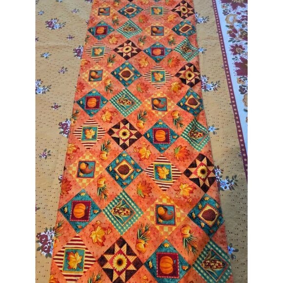 Vintage reversible table runner - Picture 10 of 10